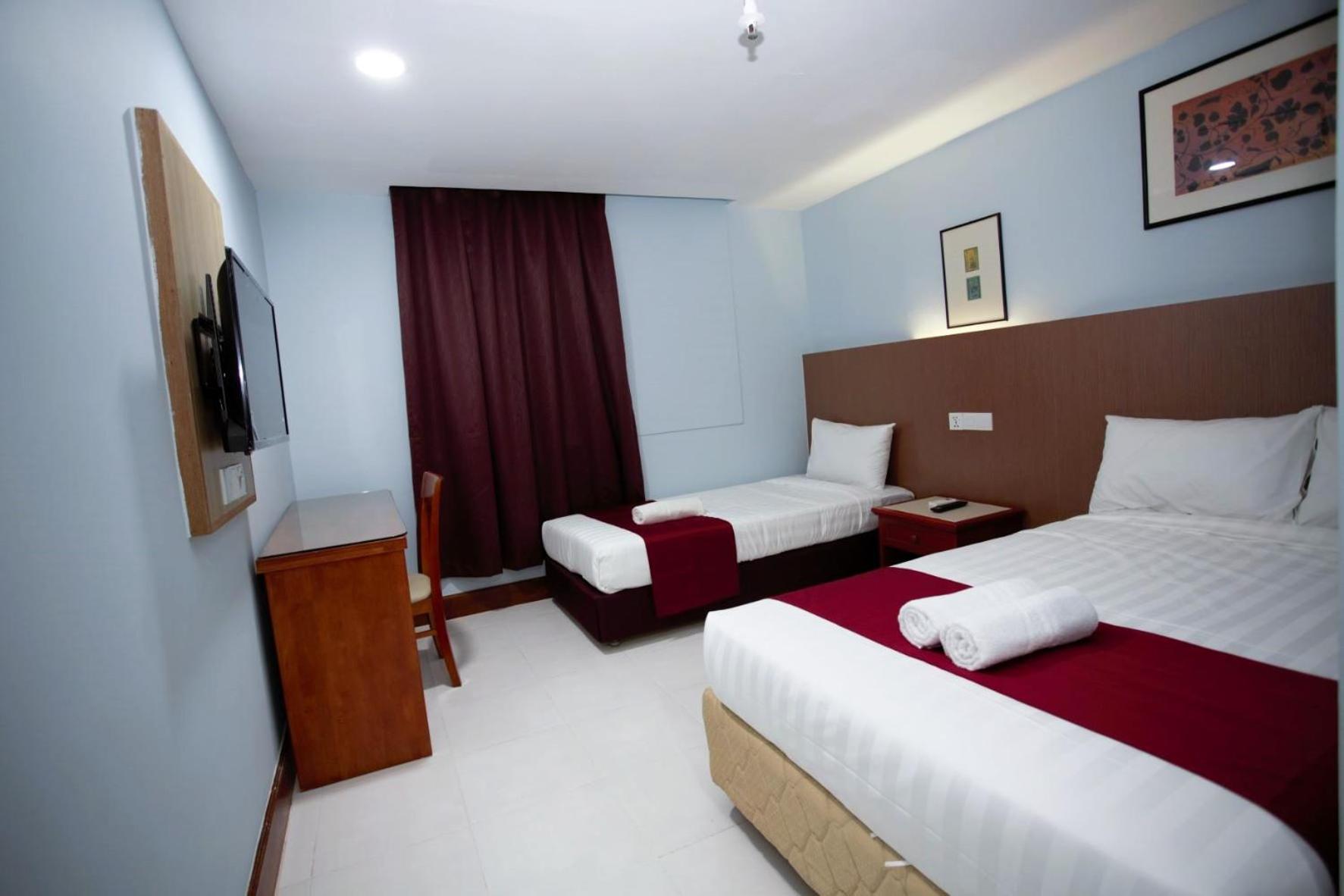 Hotel Orkid Hills At Куала-Лумпур Экстерьер фото