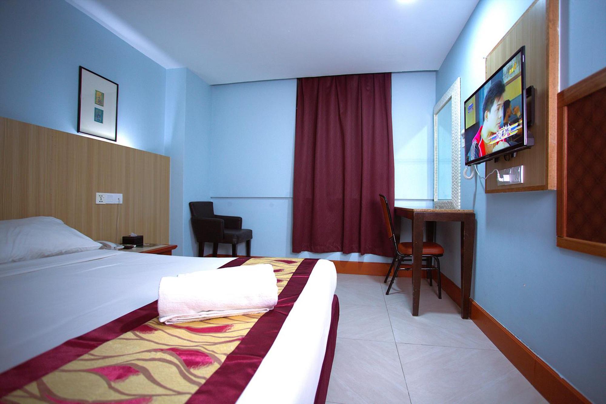 Hotel Orkid Hills At Куала-Лумпур Экстерьер фото